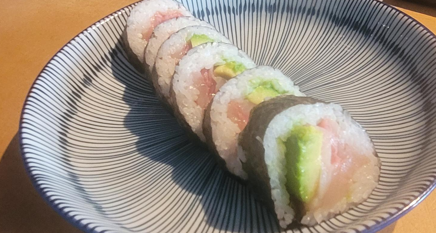 Yellowtail Cut Rolls