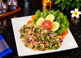 CHICKEN LARB SALAD