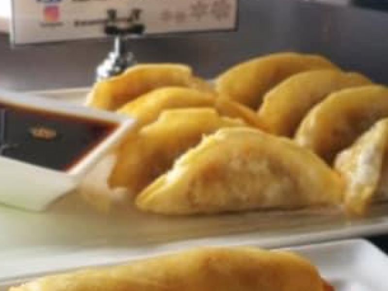 Fried Gyoza (8 pcs)