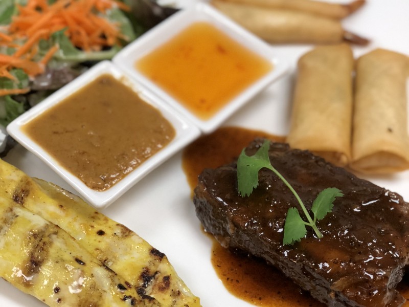 Siam Sampler (For 2 People)