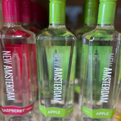 New Amsterdam Apple 750m