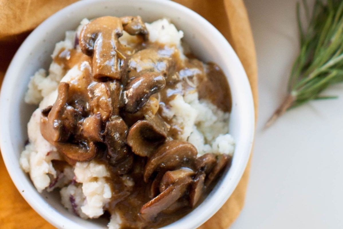 Mini Mashed Potatoes & Gravy