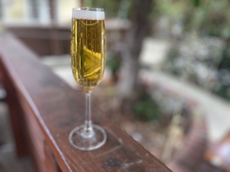 Martinelli's Organic Sparkling Apple Juice