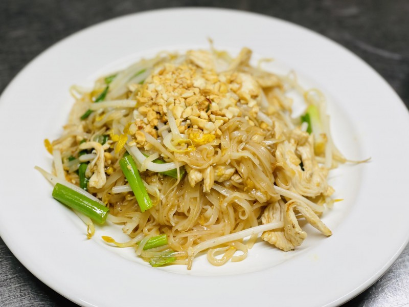 N1. Pad Thai