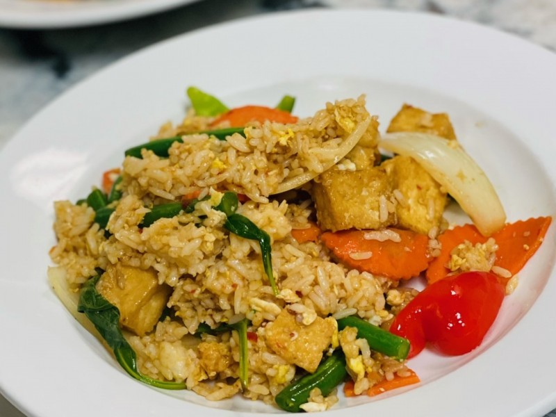 Lunch - F3. Spicy Basil Fried Rice
