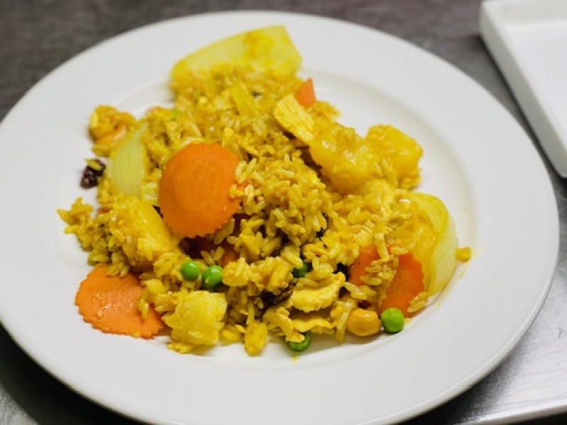 F2. Pineapple Fried Rice