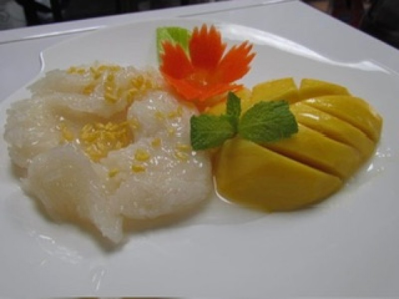 Mango with coconut sticky rice