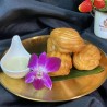 D-5 Fried golden buns
