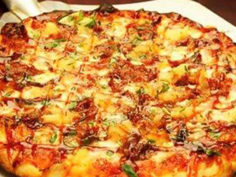 Carnitas Pizza