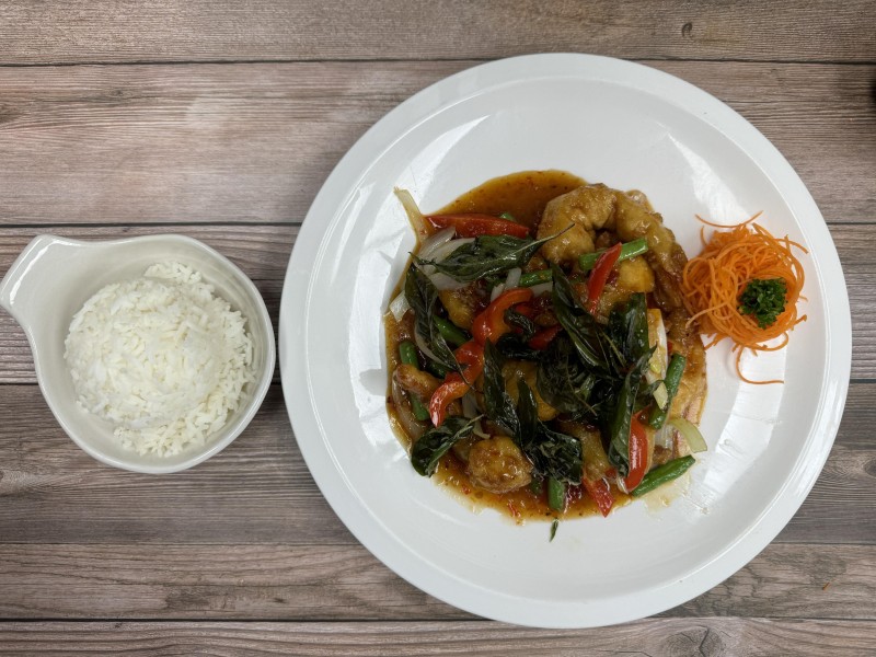 Chrispy Shrimp Ka Prao