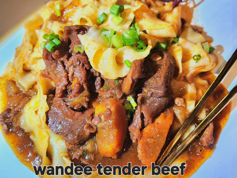 Wandee Tender Beef with Noodles