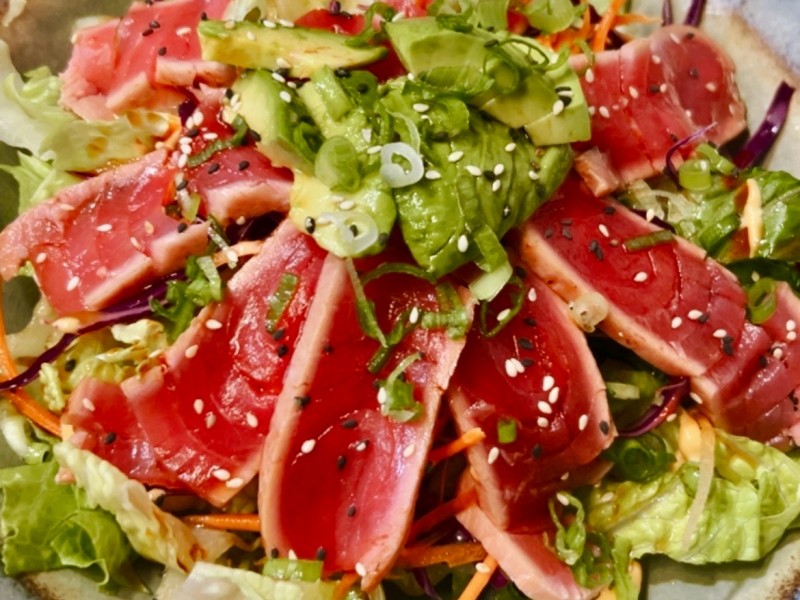 Tuna Tataki Salad