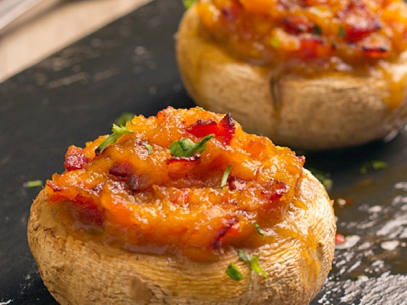 14.Champinones Rellenos Appetizer