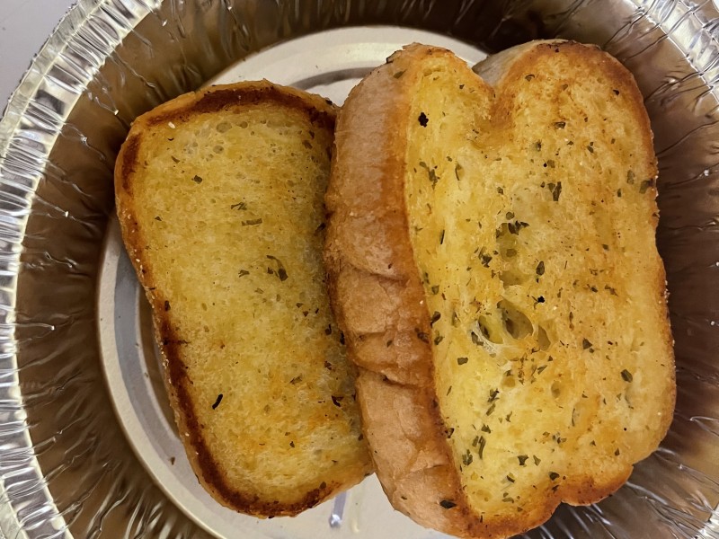 Garlic Bread.(3)