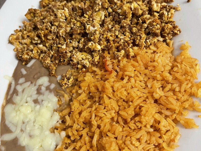 Huevos Con Chorizo