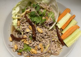 Yum Nam Sod (minced pork)