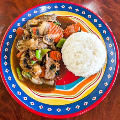 SF2. Stir-fried Ginger (Pad Khing)