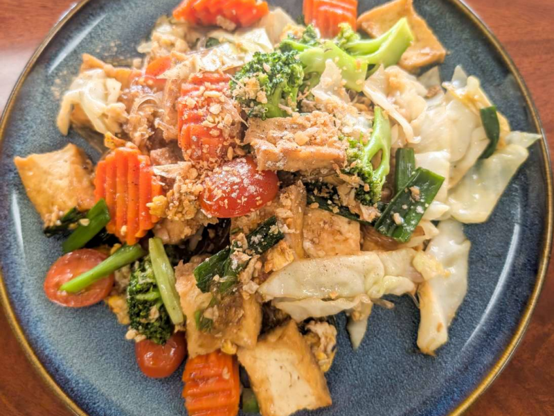 N2. Pad Woon Sen