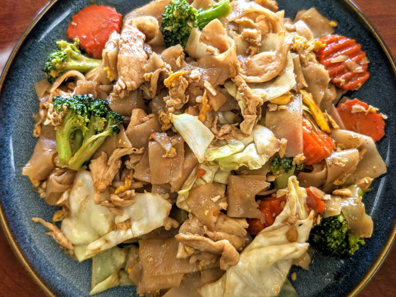 N3. Pad Se Ew (Soy Sauce Noodle)