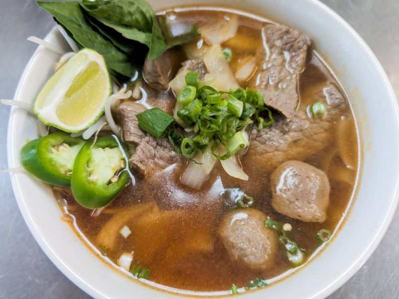 N7. Pho