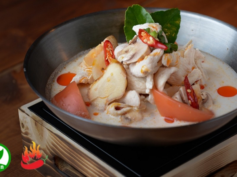 Tom Kha