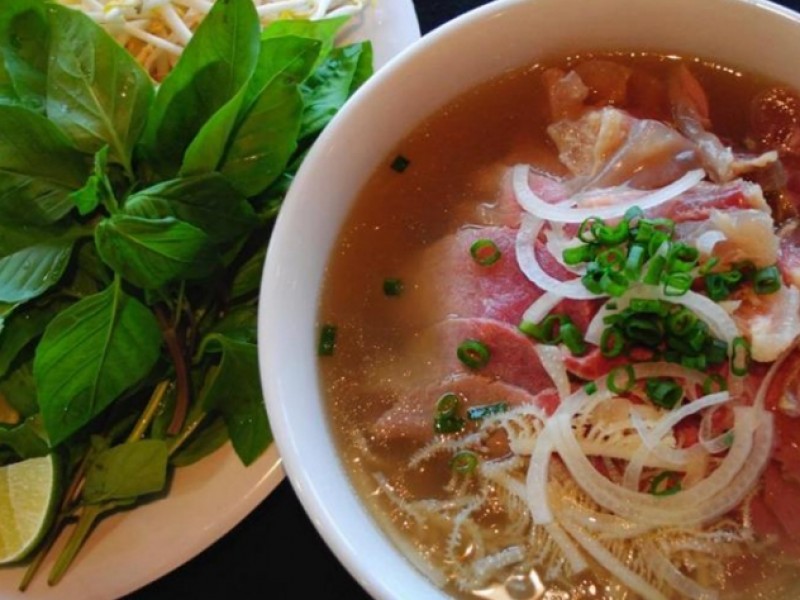 Pho Tai
