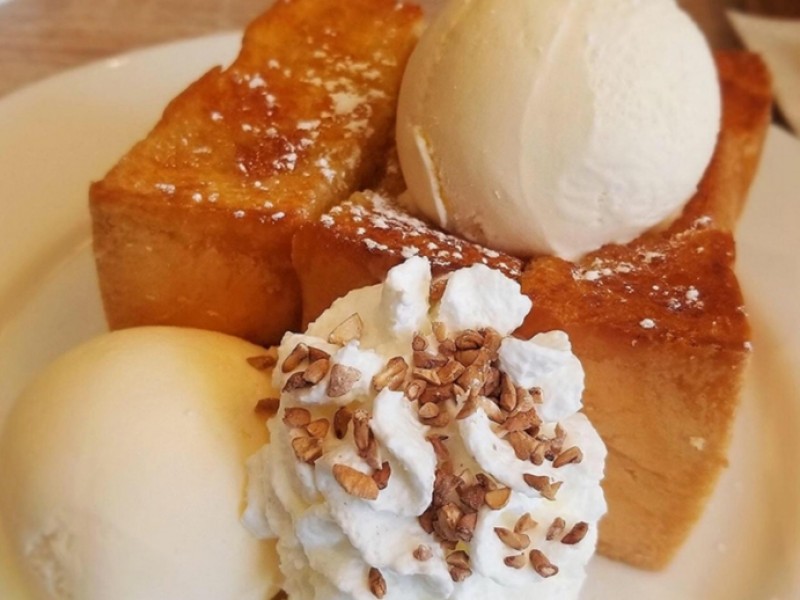 Honey Toasted with Ice Cream