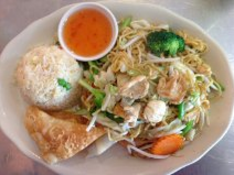 Chow Mein Lunch Special