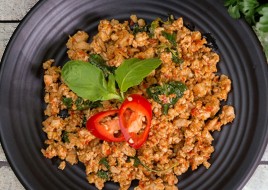 R2.Spicy Basil Leaves