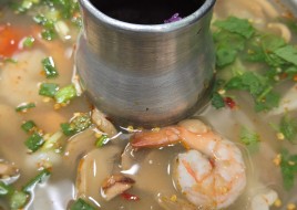 TOM YUM