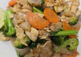 PAD SEE EEW