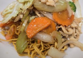 CRISPY CHOW MEIN