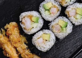 SHRIMP TEMPURA ROLL