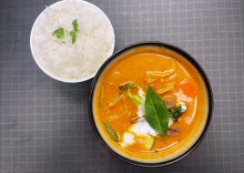 Kaeng Ped (Red Curry)