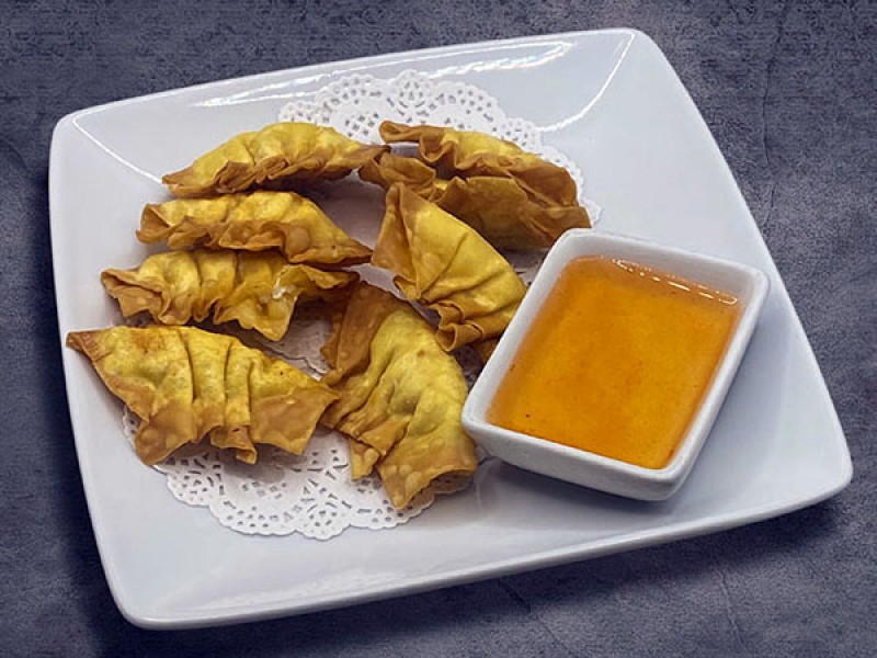 CHICKEN FRIED WONTONS (8 PIECES)