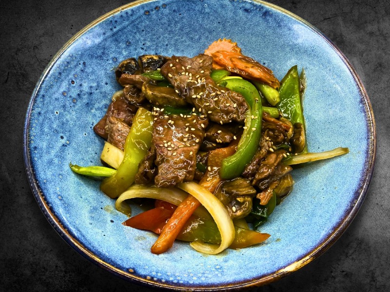 MONGOLIAN BEEF