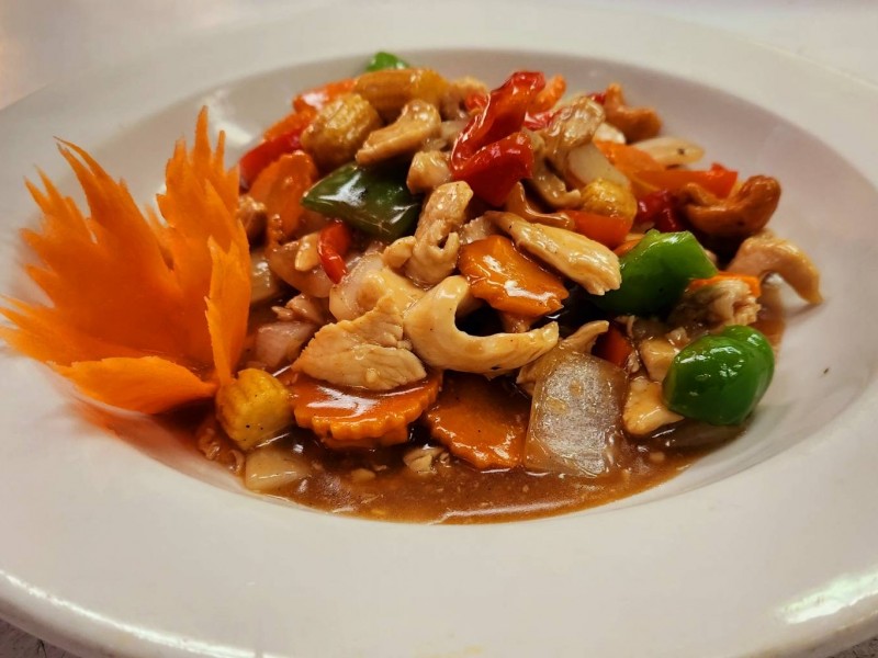 Lunch-Cashew