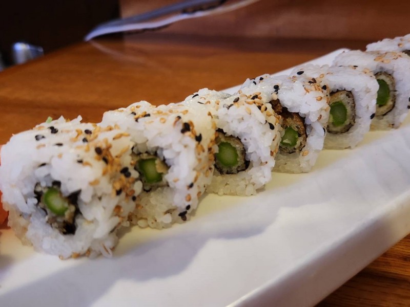 Tempura Asparagus Roll