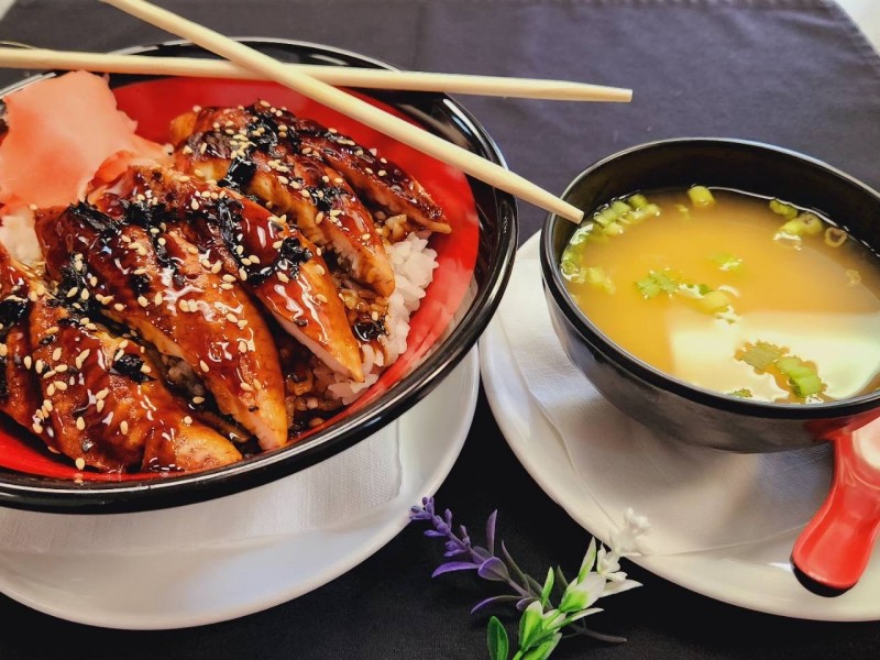 Special Unagi Don
