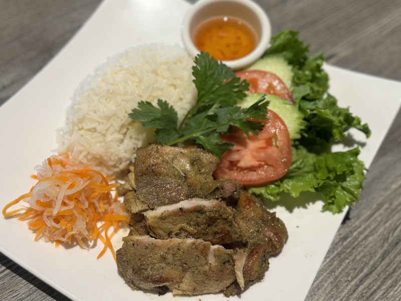 Charbroiled Lemongrass Chicken Rice