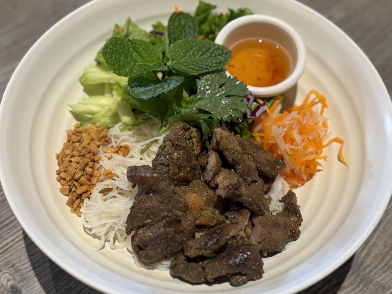 Charbroiled Sliced Pork Noodle Salad