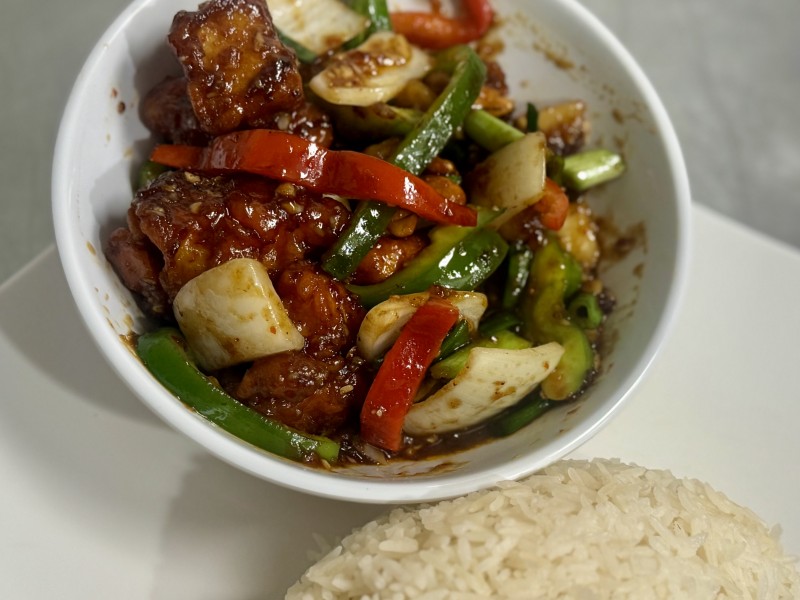 Spicy Crispy Chicken (Served with Rice)