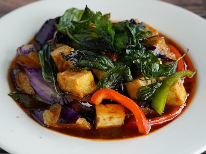 SP5. Pad Eggplant Basils