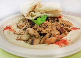 Hummus with Chicken Shawarma