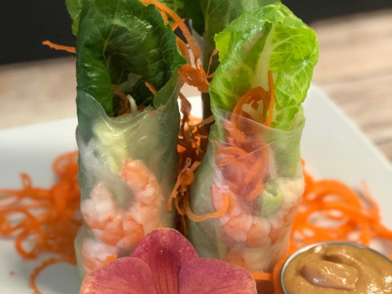 Salad Roll with shrimp