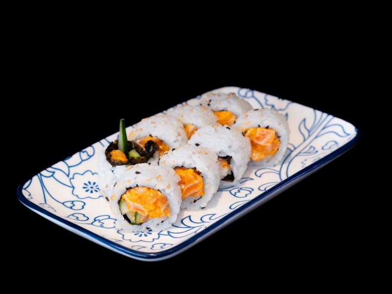 Spicy Salmon Roll