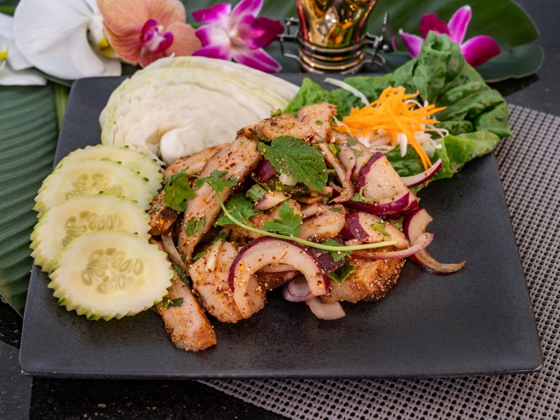 Spicy Grilled Pork Jowl Salad