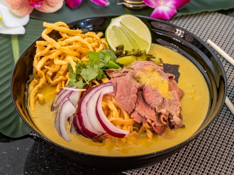 Khao Soi (Golden curry noodle soup)