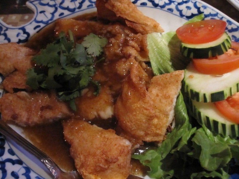 Fish with Pepper & Garlic Sauce