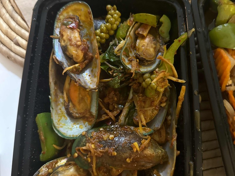 Mussels Pad Cha